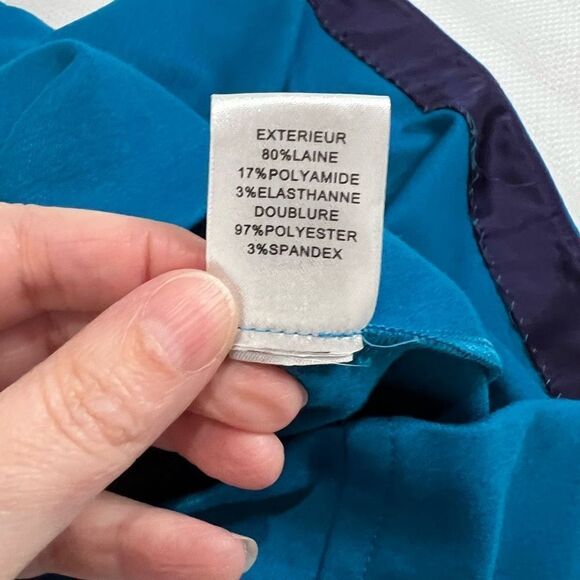 Diane Von Furstenburg Blue Abstract Neckline Dress. - Picture 10 of 10